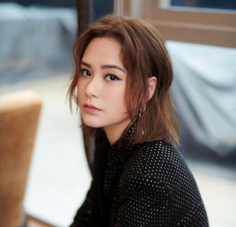 娱乐吃瓜头像图片女,揭秘娱乐吃瓜头像背后的故事